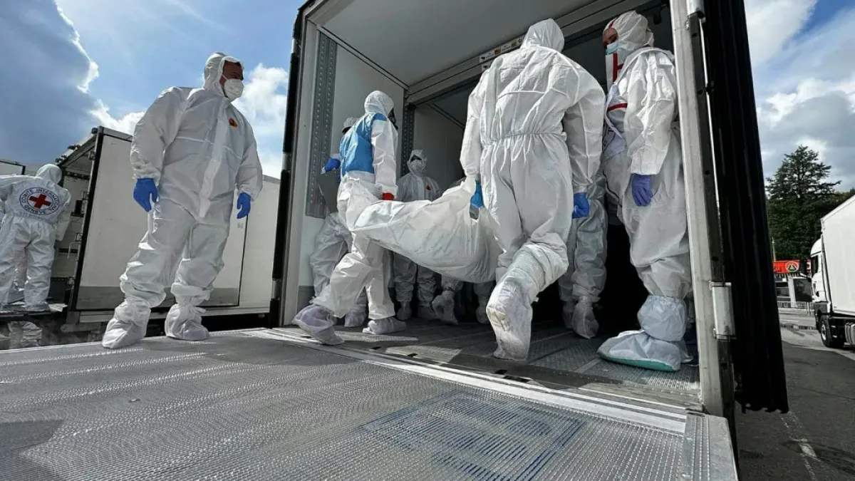 Rusia entrega 1.000 cuerpos de soldados a Ucrania en intercambio