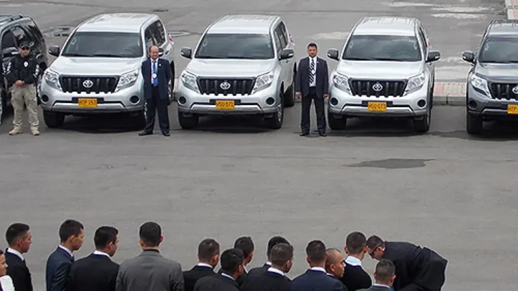 Gobierno invierte más de $1.000 millones mensuales en seguridad de presidenciales