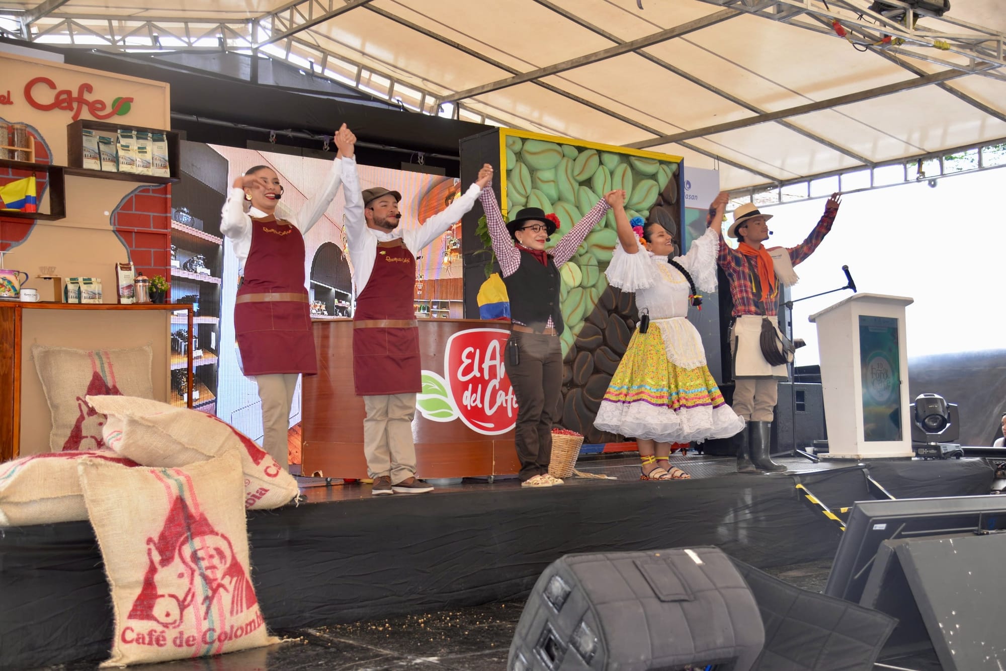 Foro Café 2026 celebró 10 años impulsando la competitividad del café santandereano