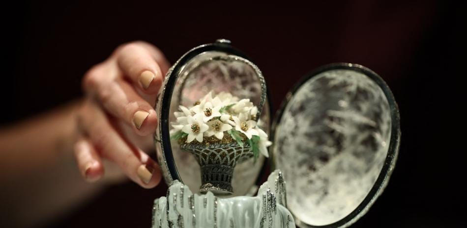 Hombre vendió  huevo Fabergé y un reloj por USD 2,9 millones para comprar drogas