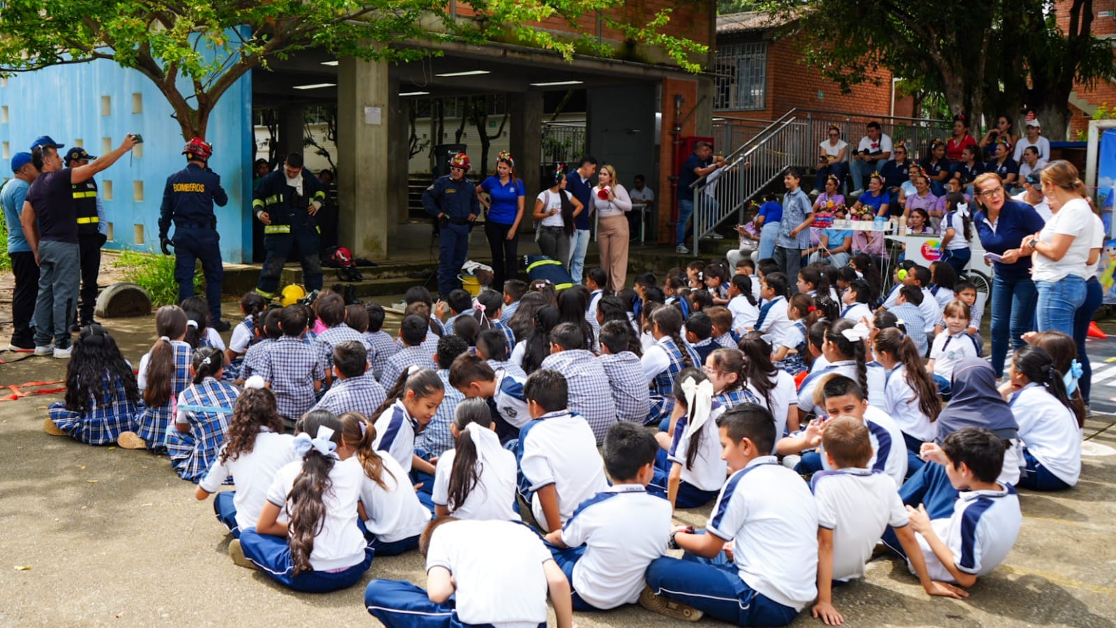 Niñez tiene ‘Brújula’ todo el año en Floridablanca