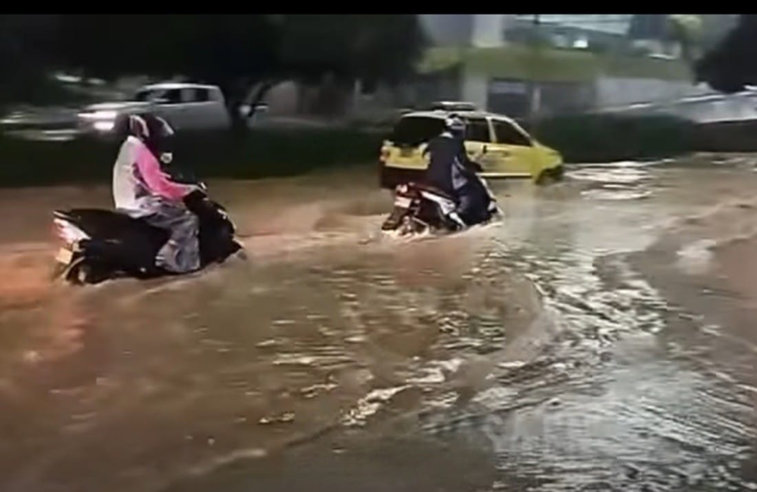 Habitantes de Carrizal esperan ayuda tras emergencia en Girón