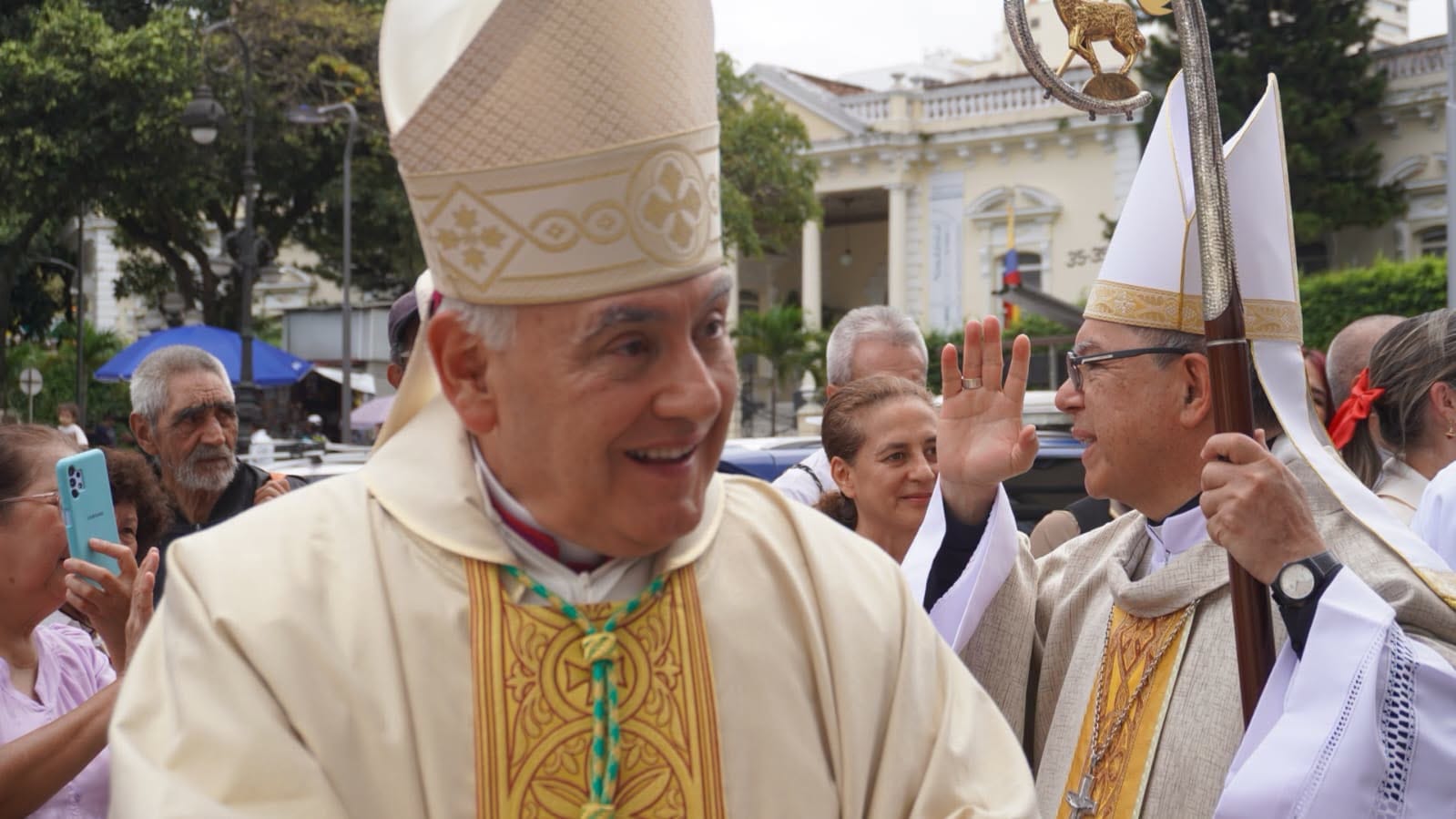 Monseñor Luis Augusto Campos Flórez asumió como Arzobispo de Bucaramanga