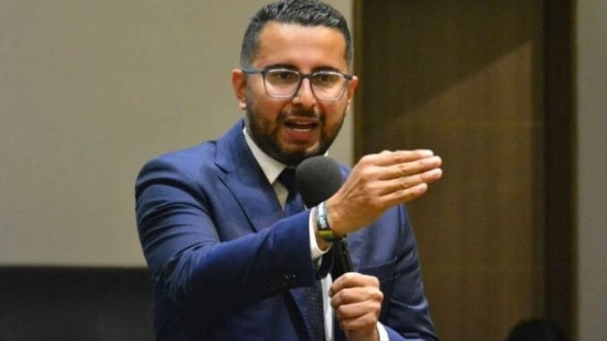 Burgomaestre Cristian Portilla en Congreso de Alcaldes de América Latina