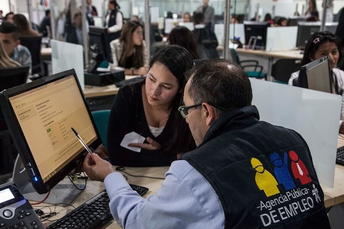 Convocatoria de empleo hace el SENA en Santander