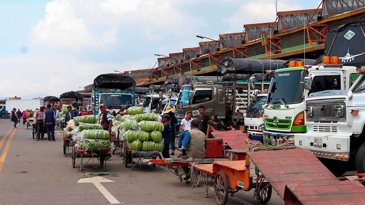 SuperIndustria sancionó a Corabastos por limitar la libre competencia en el mercado agroalimentario más grande del país