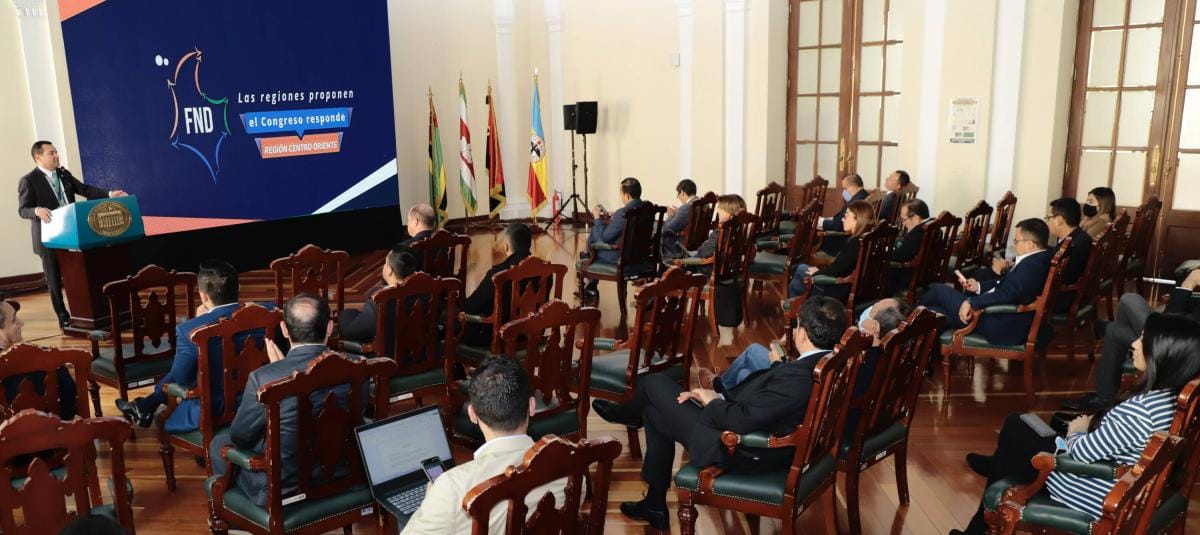 ¿Mandatarios o limosneros? La indignación que sacude a Santander