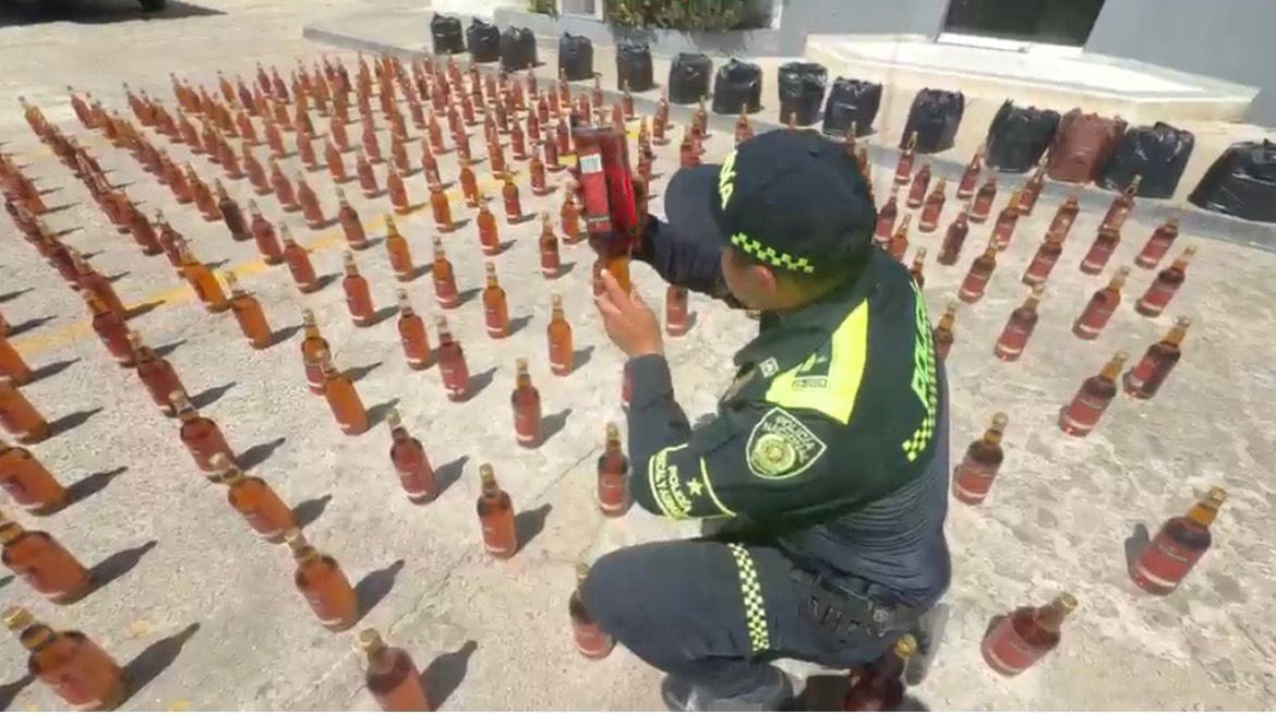 Más de 15.500 cajetillas de cigarrillos y 300 botellas de licor extranjero decomisados en carreteras de la Guajira