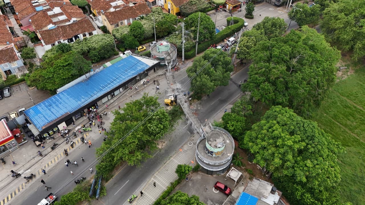 Puente caído en Girón estaba quebrado e INVÍAS no lo curó