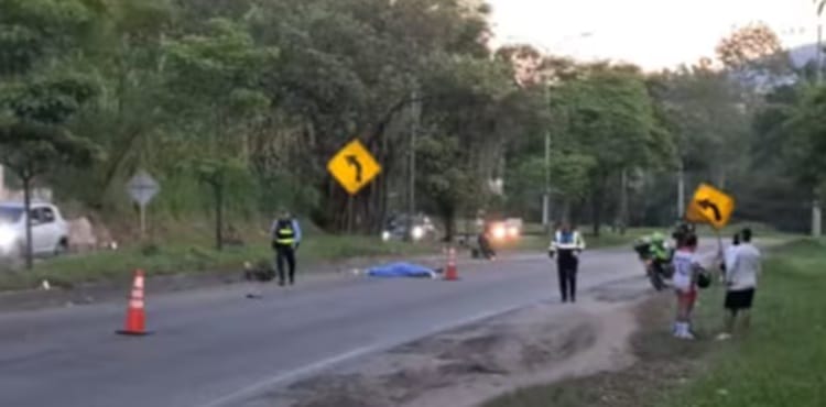 Joven mujer madrugó a una cita con la muerte en la autopista Piedecuesta - Floridablanca