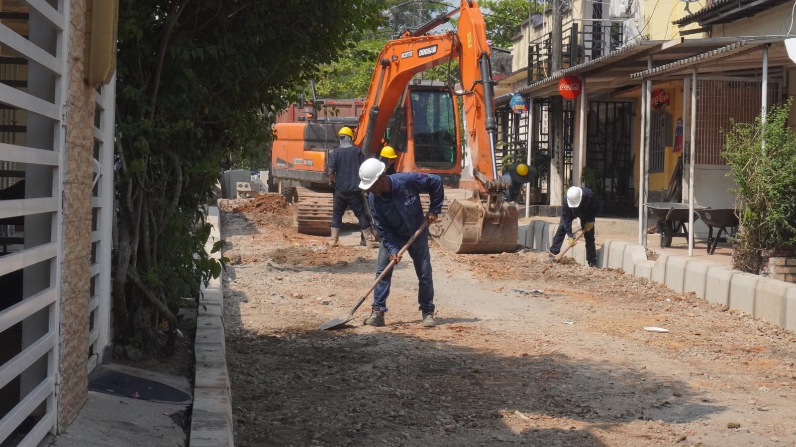Pavimentación transforma barrios olvidados en Barrancabermeja
