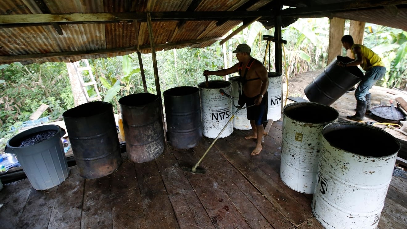 Hallan rastros de cocaína y químicos del narcotráfico en el agua potable de ciudades colombianas
