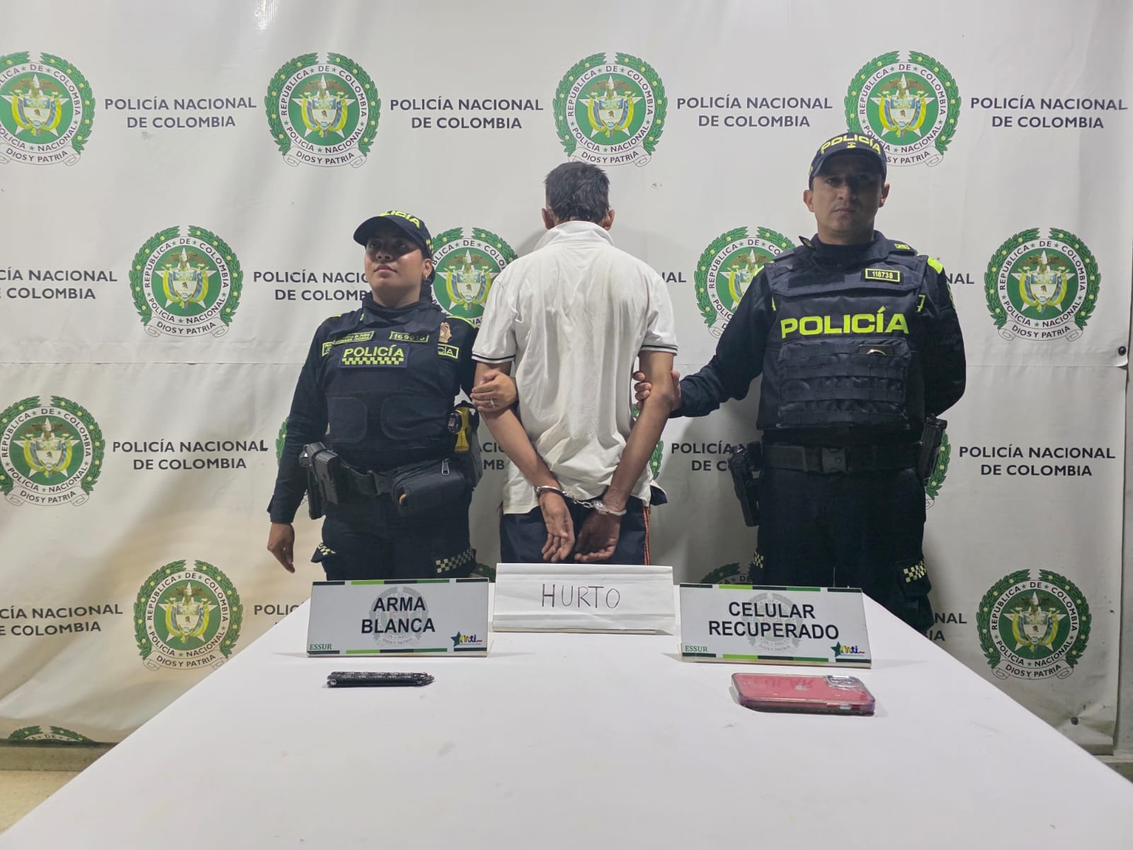 Joven cayó tras hurto con navaja en Bucaramanga