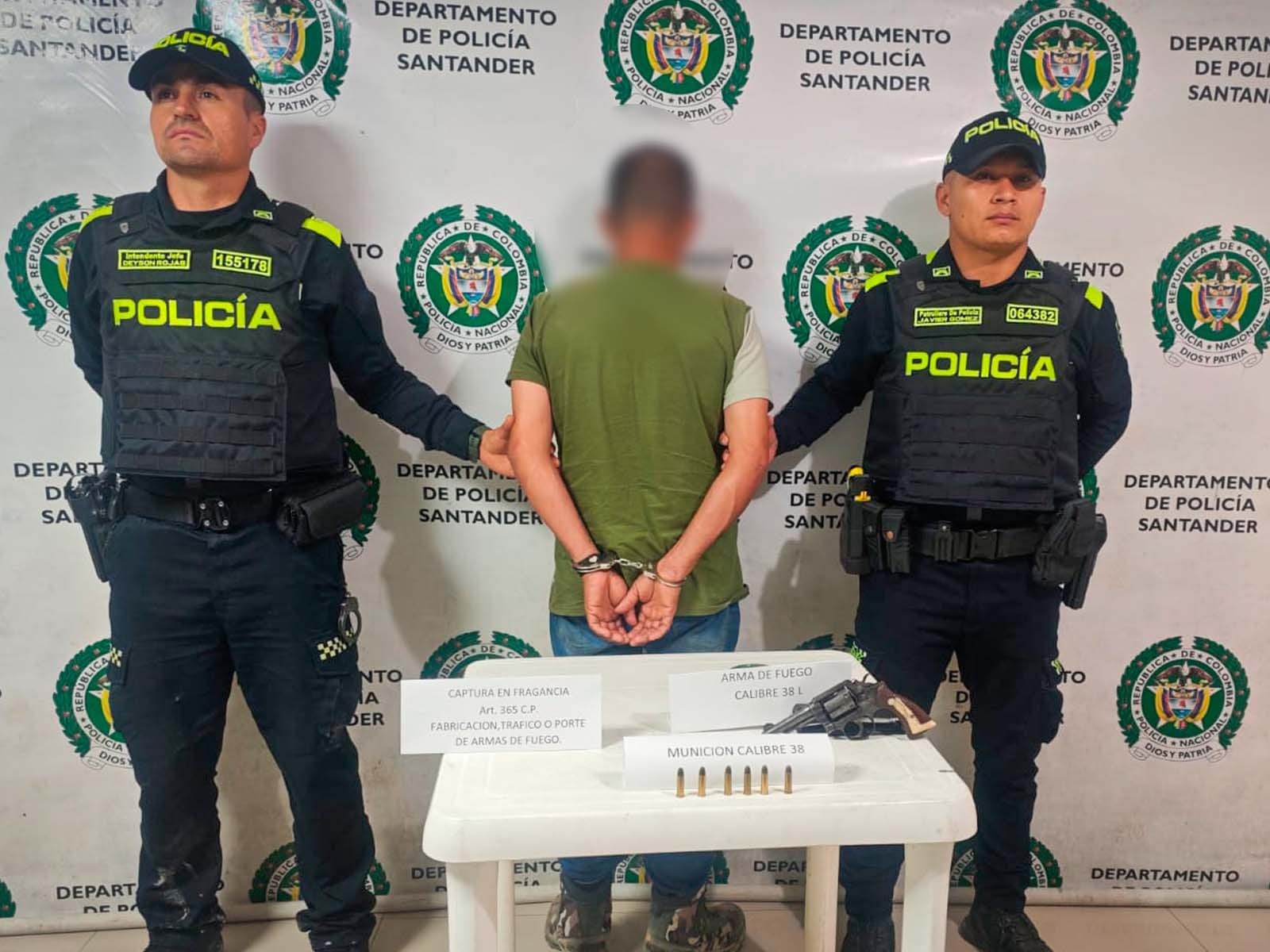 Cayó hombre armado en zona rural de Santander: llevaba revólver calibre 38 y munición