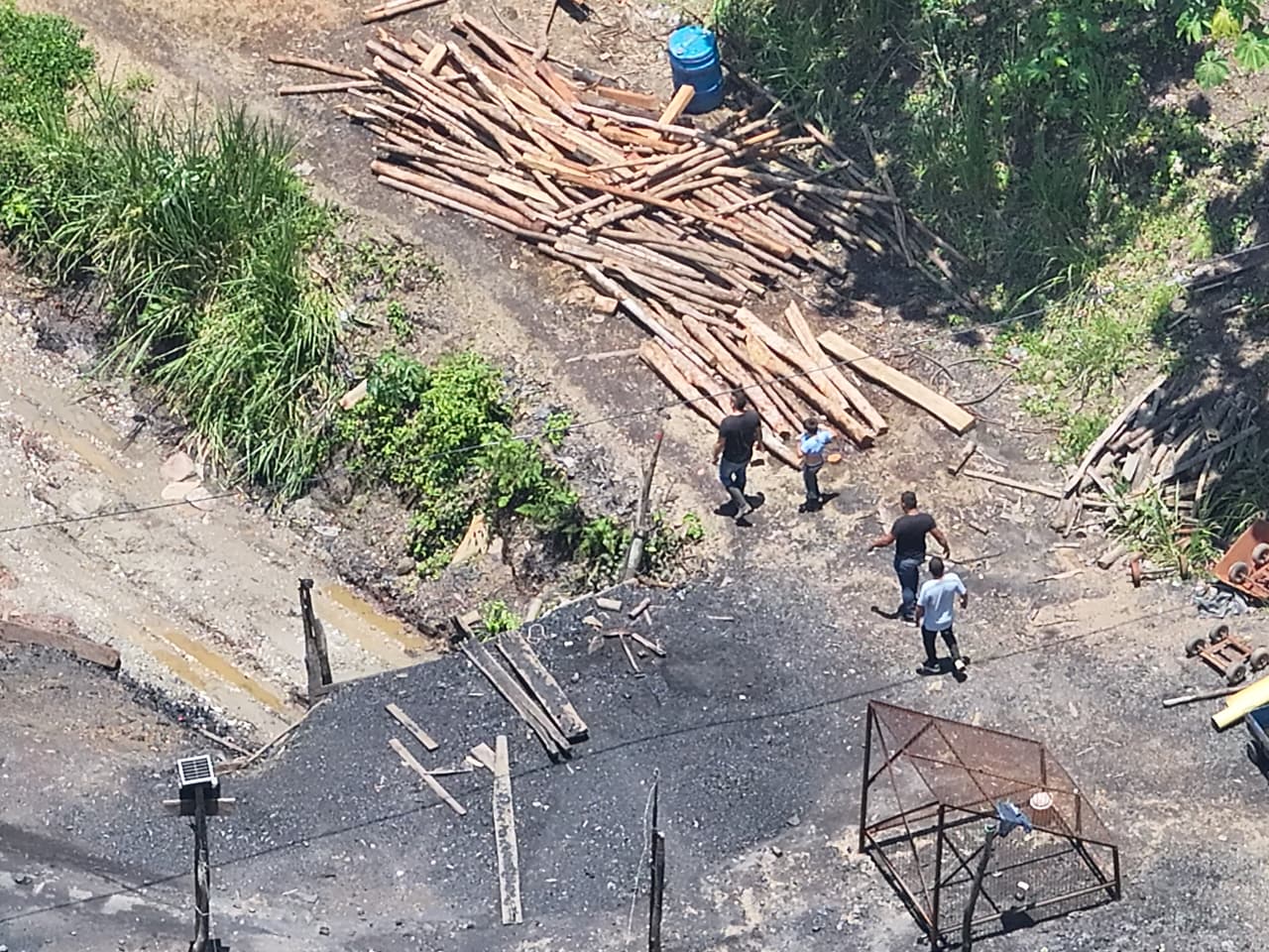 Golpe a la minería ilegal: 24 capturados y millonaria incautación de explosivos y maquinaria