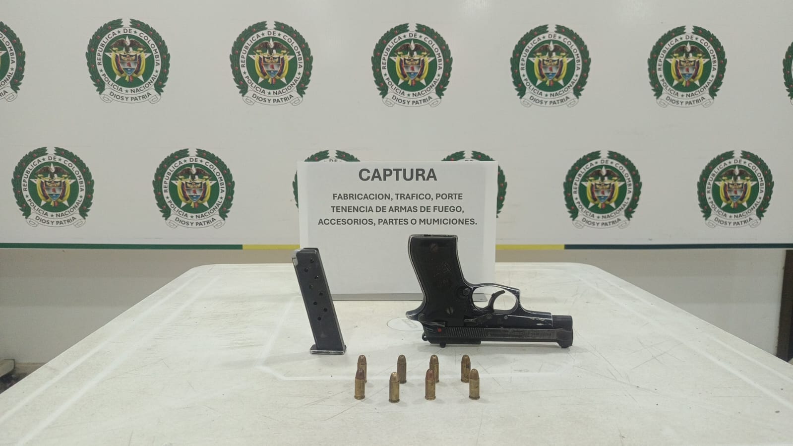 Policía frustró posible hecho violento tras captura de hombre con arma ilegal en Santander