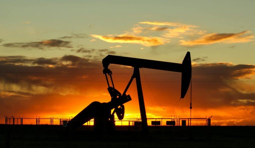 Reservas de petróleo aumentaron a 7,4 años, y las de gas a 5,9 años