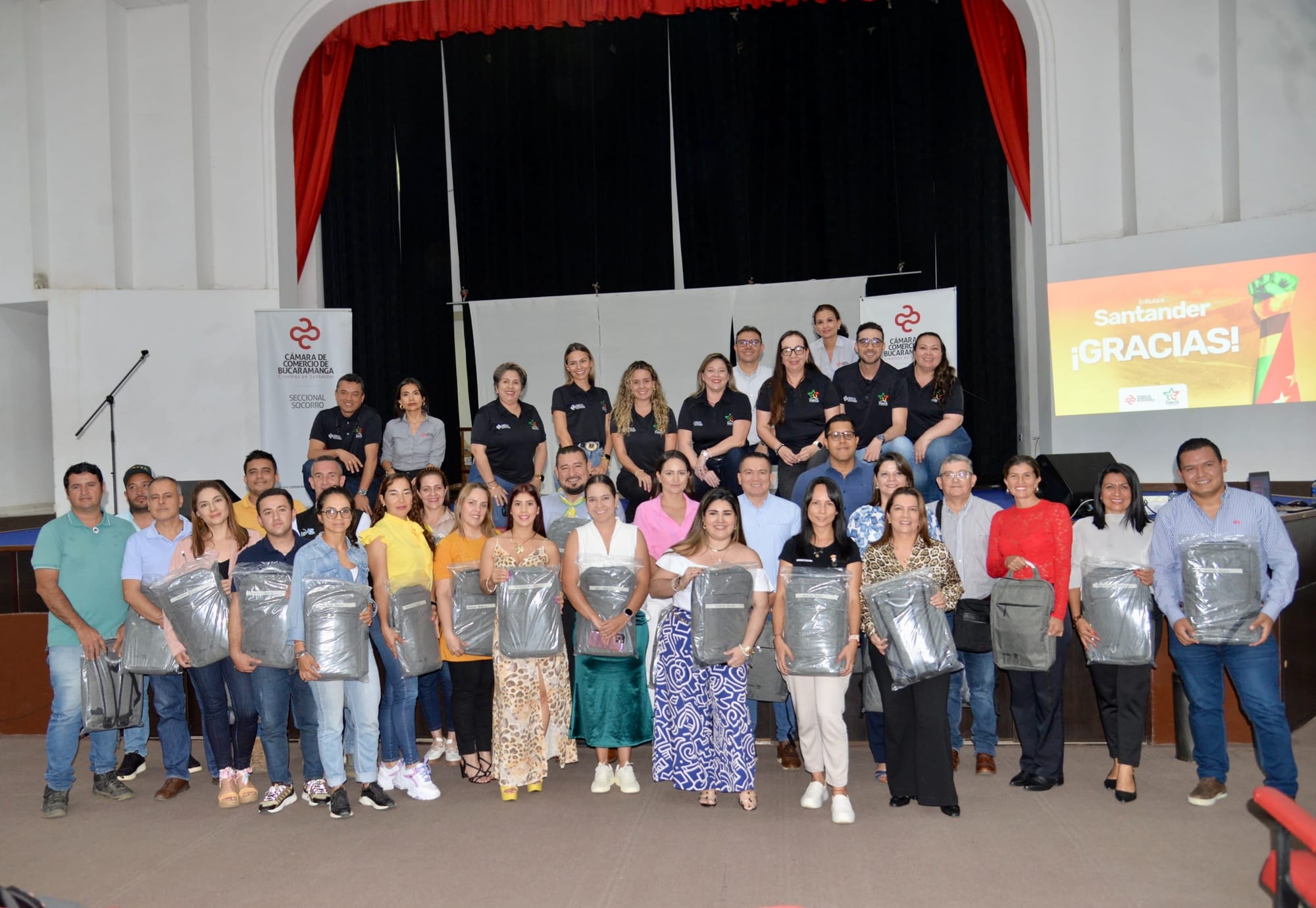 EnRuta a Santander para fortalecer las capacidades de líderes en sectores productivos