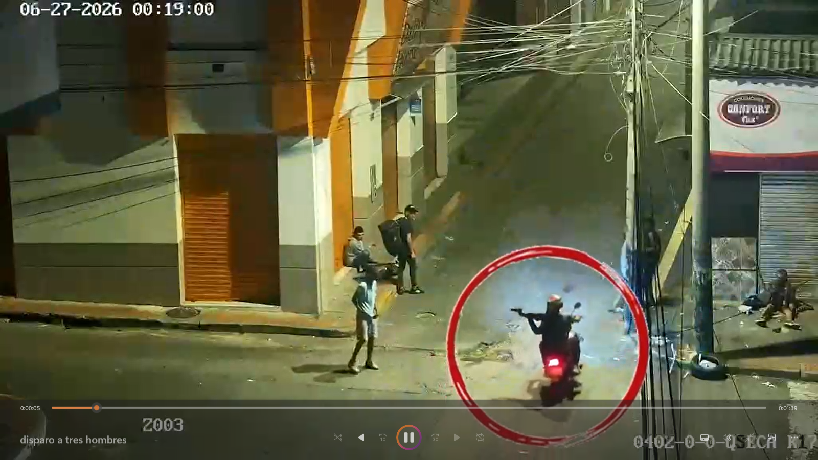 VIDEO | Jóvenes que fueron captados disparando en el centro de Bucaramanga, fueron detenidos