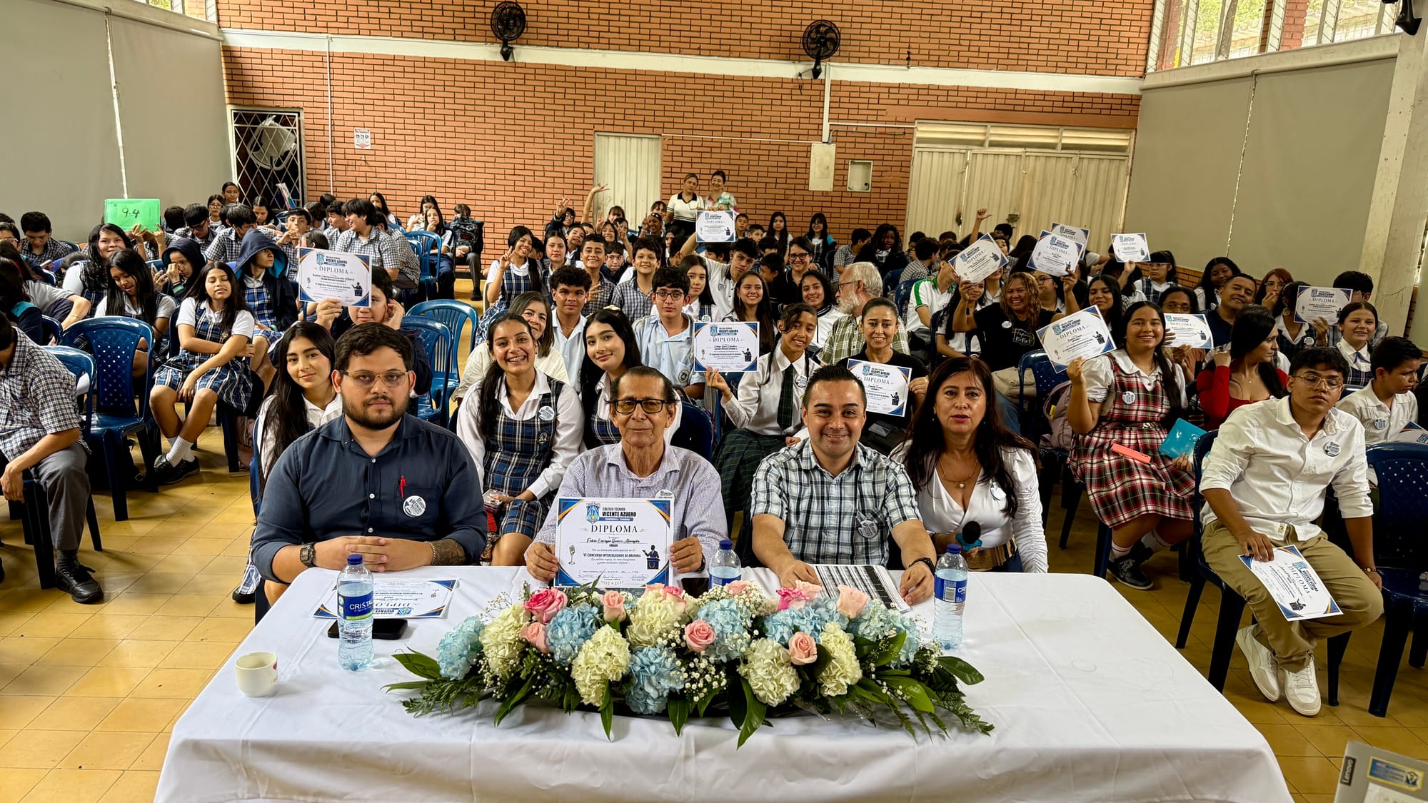 Juventud y futuro afianzados en la palabra en Floridablanca