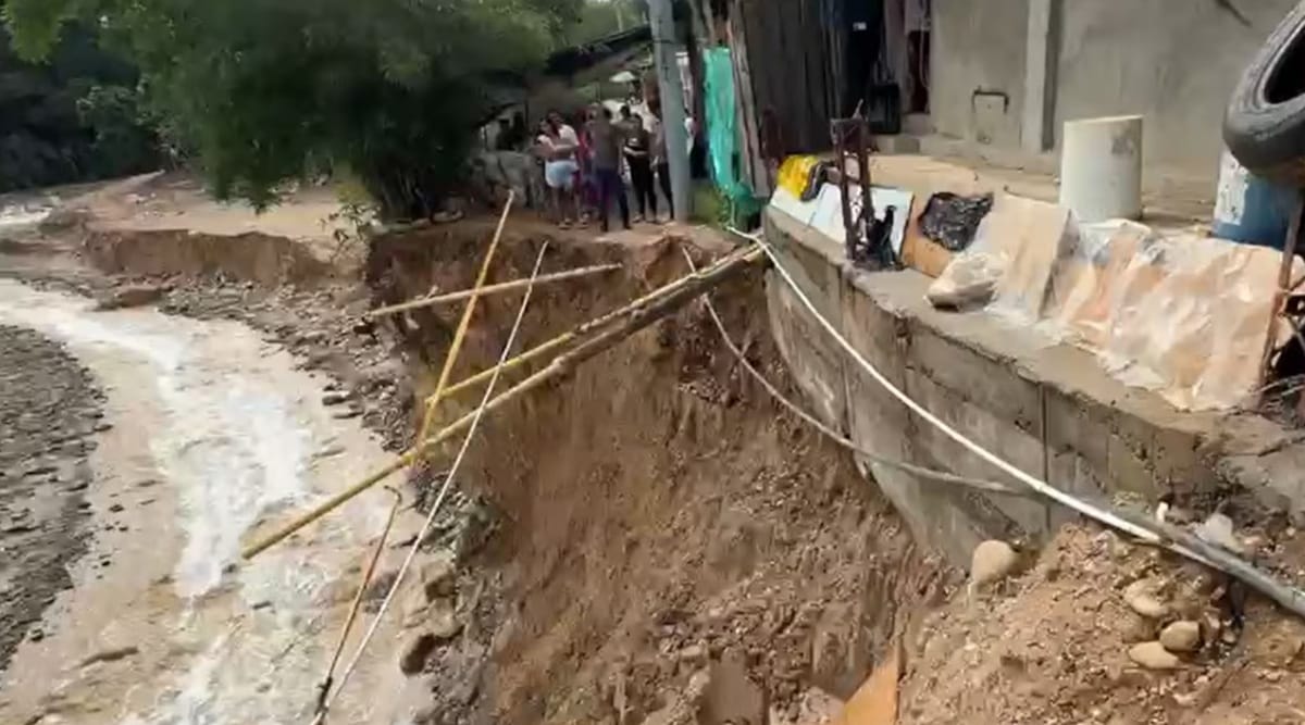 Barrio y asentamiento humano en ruinas por afectaciones del invierno