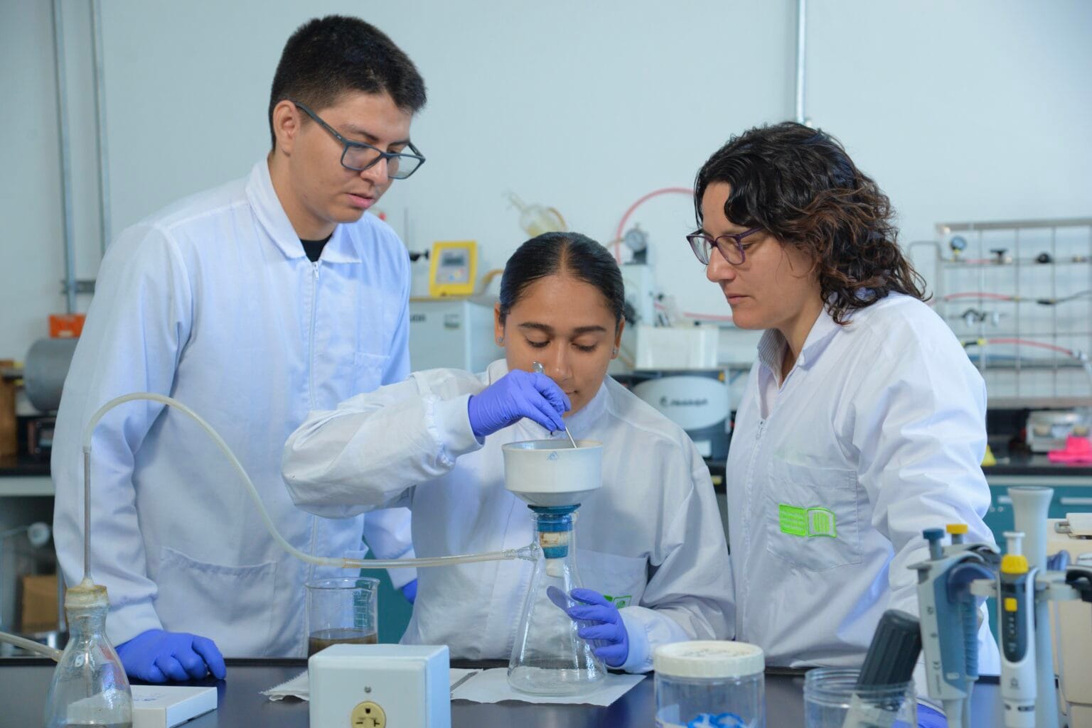 Masivo encuentro de investigación liderado por REDCOLSI en la UIS