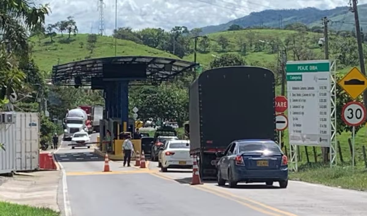 Volvieron los cobros al peaje  de Oiba y tras ocho meses de negociaciones entre Invías  y la comunidad