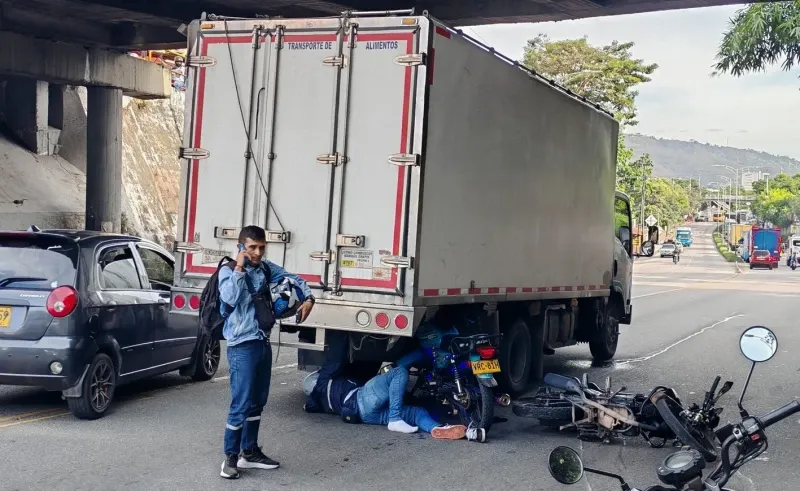 Accidente en la vía Piedecuesta- Floridablanca deja una persona herida