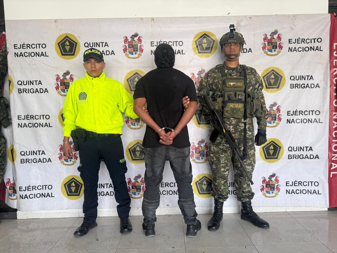 Cayó alias ‘Culebro’, señalado cabecilla del Clan del Golfo implicado en ataque que dejó dos policías muertos en Magdalena Medio