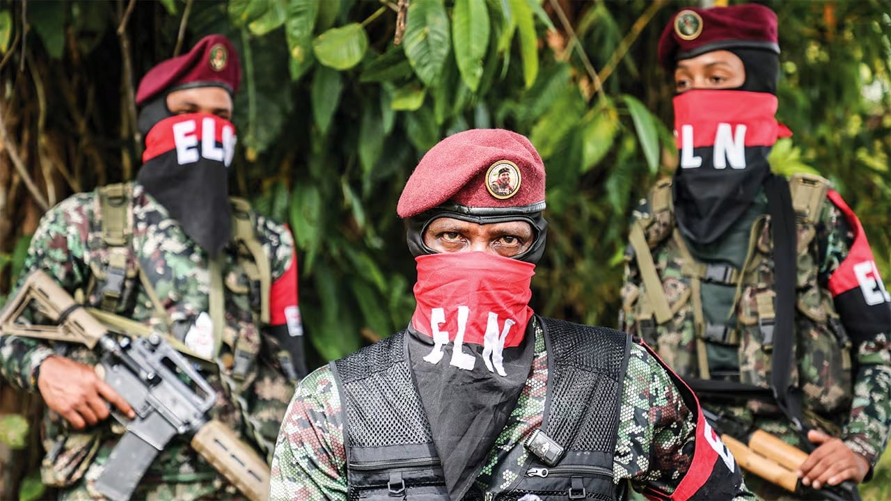 ELN anuncia liberación de dos agentes de la Dijín Estaban secuestrados  hace trece (13) meses