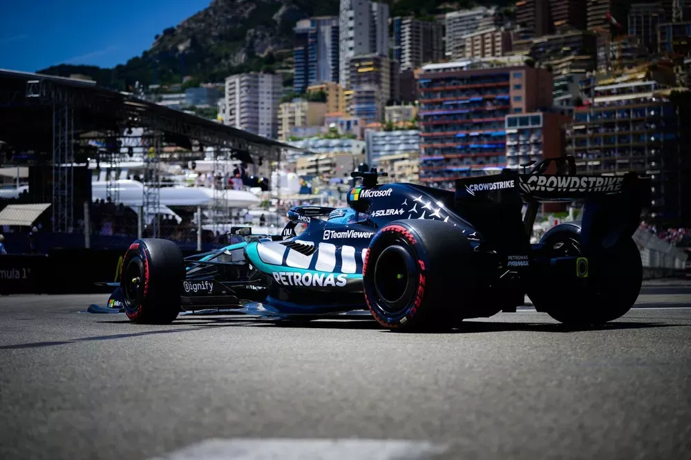Mercedes busca recuperar puntos para George Russell tras polémica decisión de la FIA en Mónaco