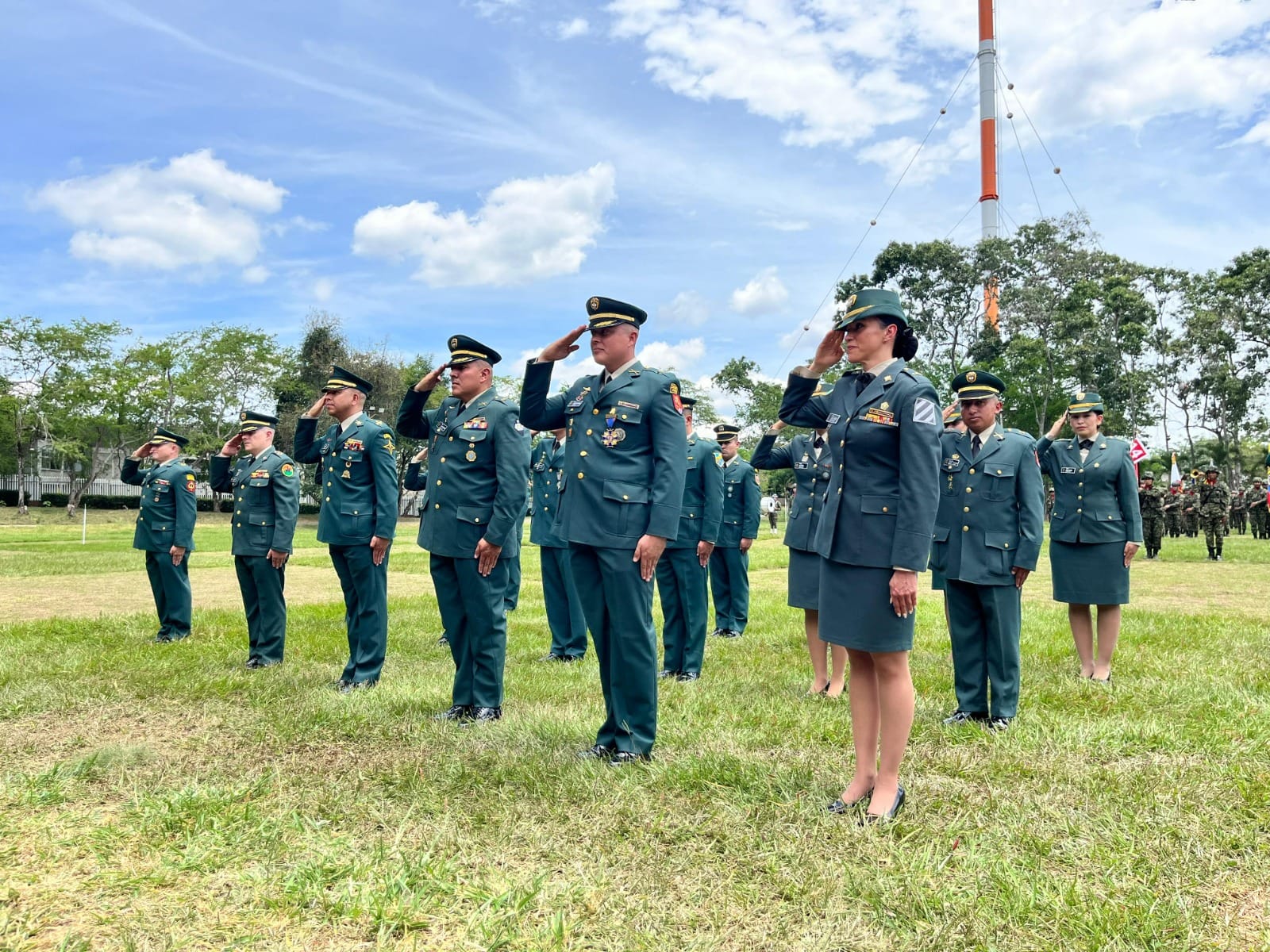 Día de ascensos en la Quinta Brigada del Ejército nacional