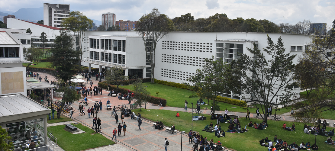 Tres estudiantes de la Nacional  fueron apuñalados en la universidad, uno permanece en estado crítico