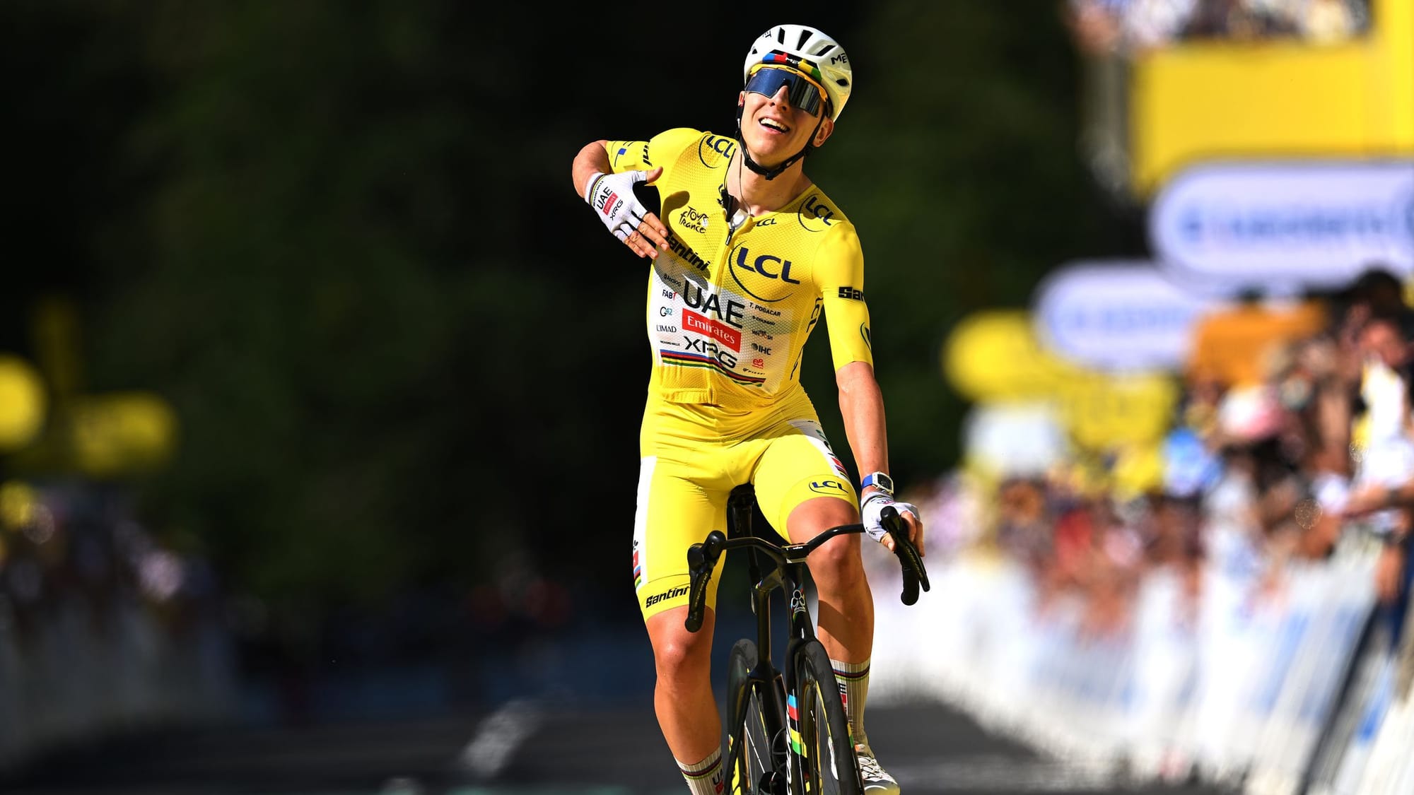 Pogacar golpea el Tour y Bernal sale del top-10 tras una dura etapa de montaña