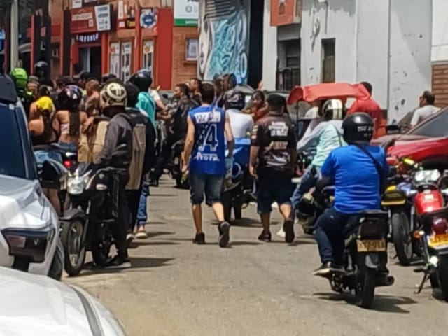 Nueva riña en Bucaramanga generó pánico entre ciudadanos