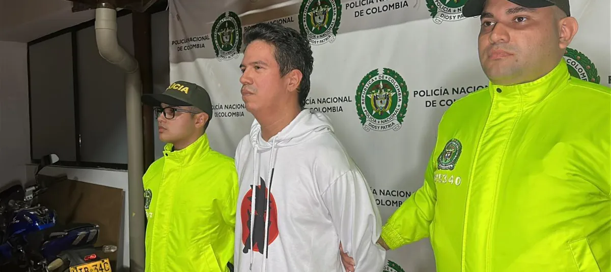 Reconocido cantante de cumbias Saul Naranjo fue condenado a más de 15 años de prisión luego de intentar asesinar a su expareja en Bucaramanga