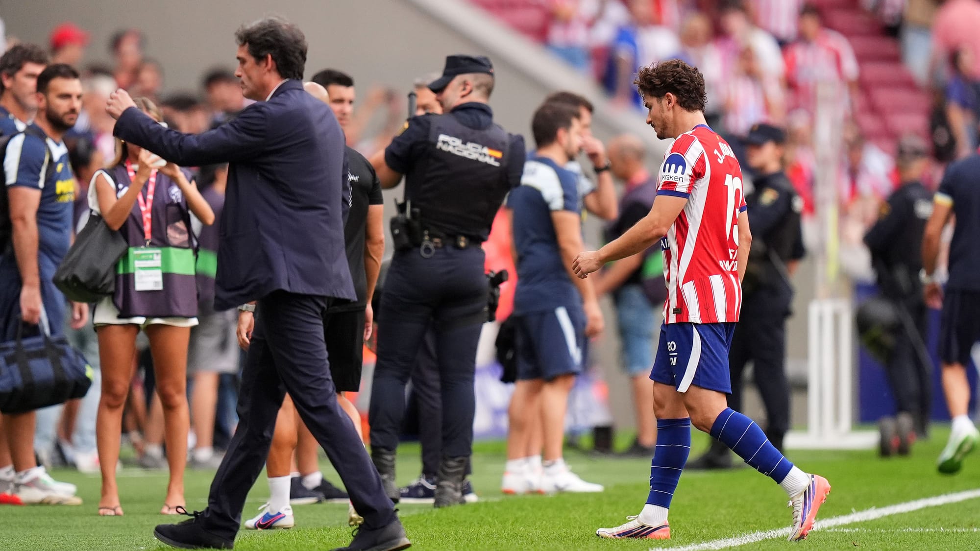 Julián Álvarez y su familia estarían afectados tras los silbidos de la afición del Atlético
