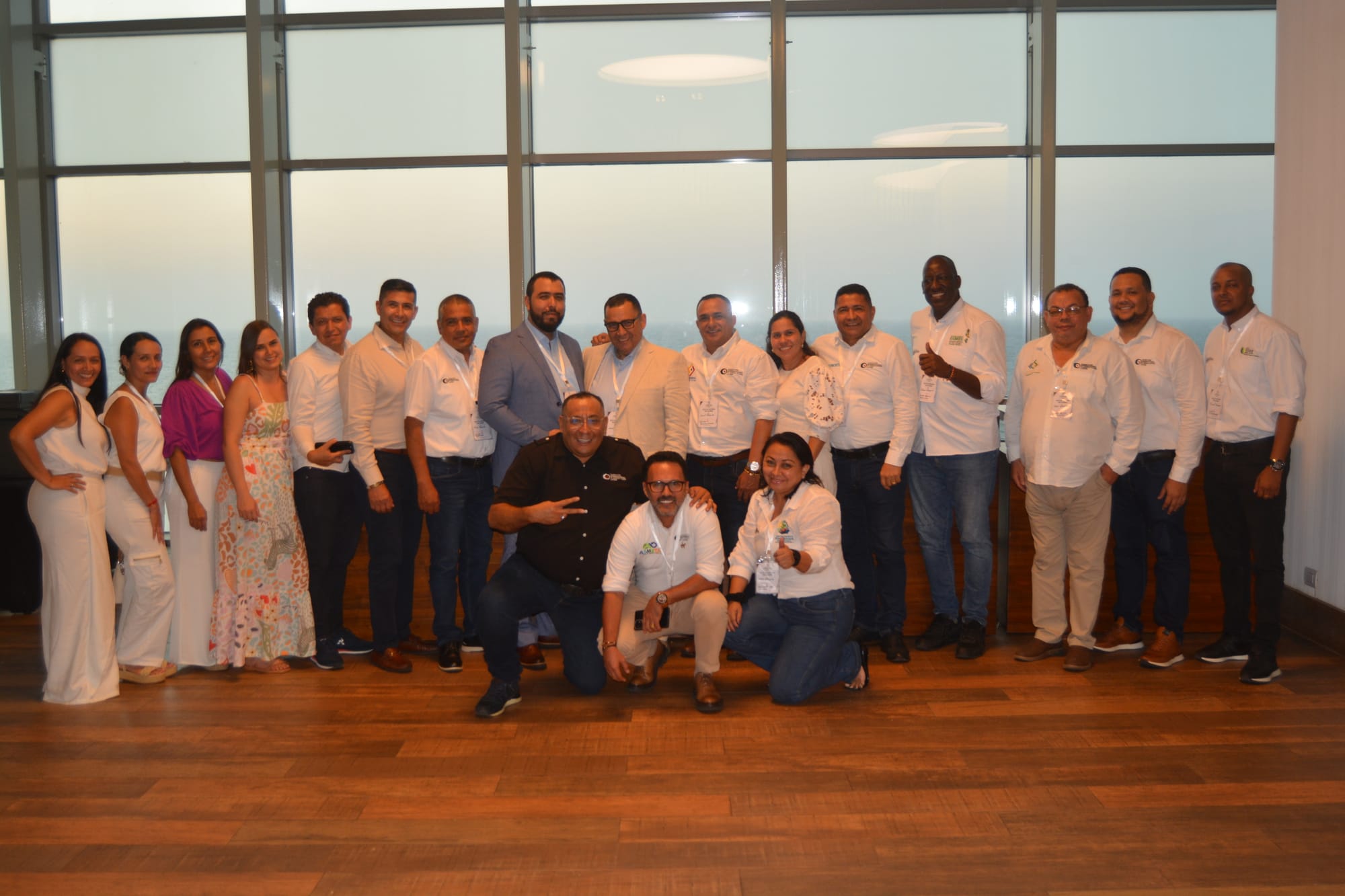 FEDECICEXT LATAM tiene listos $300.000 mil millones para transformar a Santander