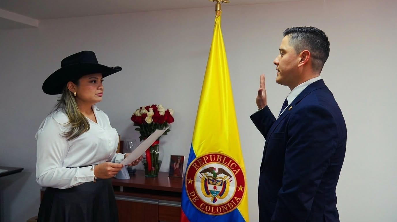 Santander gana espacio en el alto gobierno: Carlos Alberto Rodríguez llega a la Secretaría General de la Agencia Nacional de Tierras