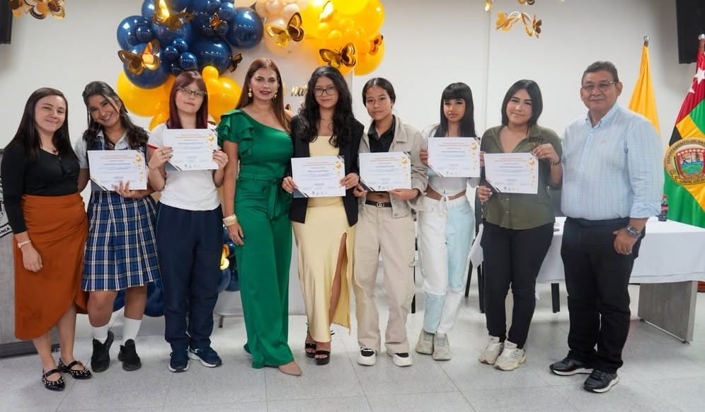 Premiación Concurso de Cuentos Jóvenes Narradores