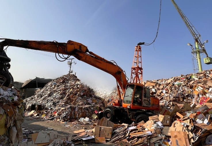 Había que construir un relleno sanitario pero terminaron convirtiendo la plata de la obra en basura