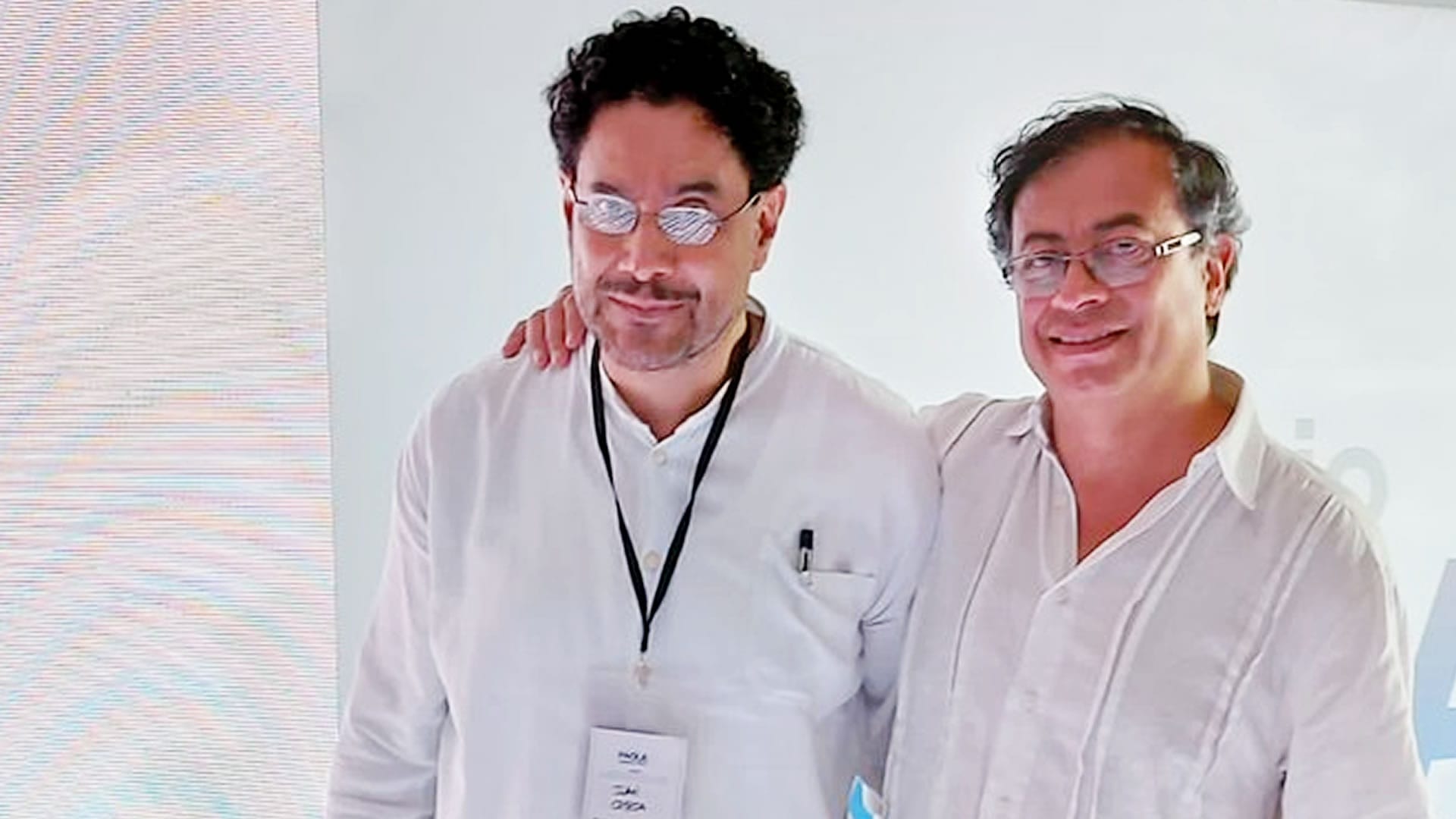 Nueva andanada de insultos de JP Hernández contra Petro y Cepeda: a uno le dijo prófugo y a otro le dijo ladrón