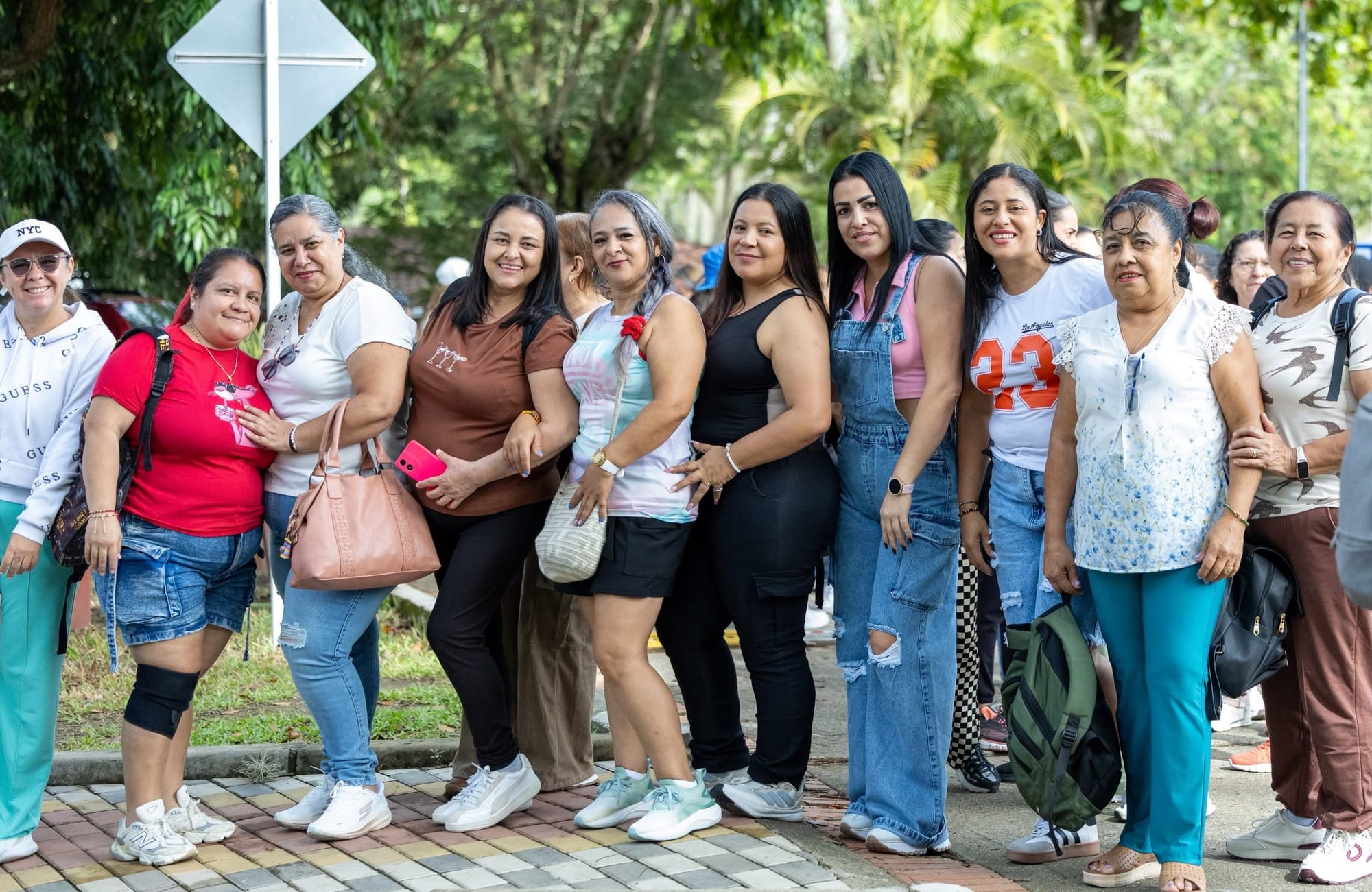 Celebración Día de la Madre Comunitaria