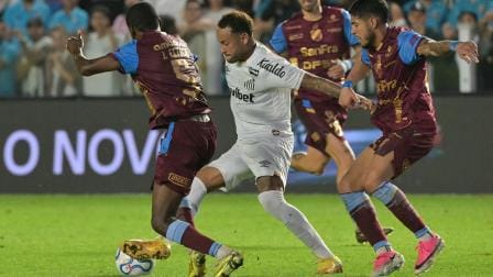 Neymar lidera remontada de Santos ante Macará en Copa Sudamericana