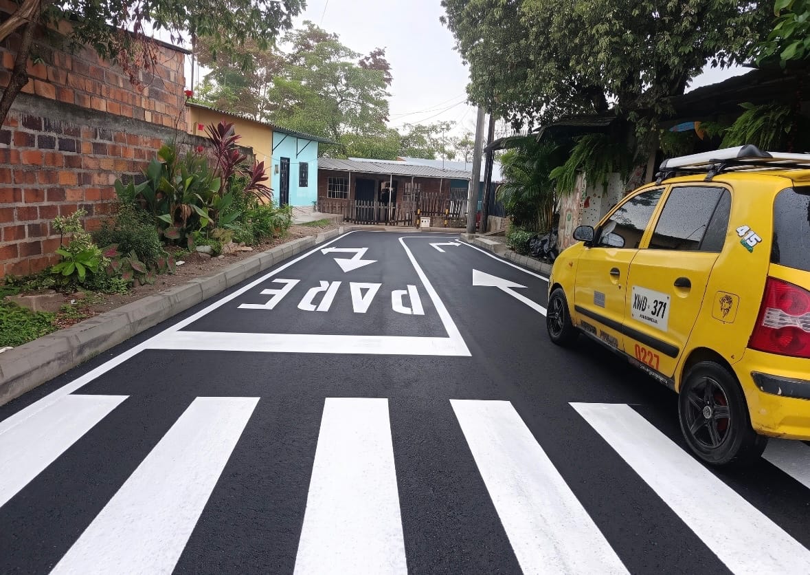 Pavimento cambia vidas y valoriza barrios en Barrancabermeja