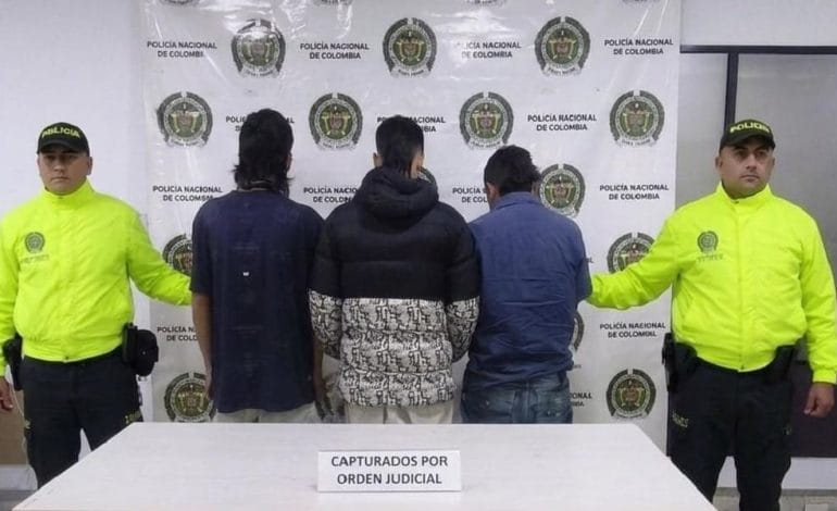 Dos hombres y un adolescente en manos de la ley por intento de asesinato