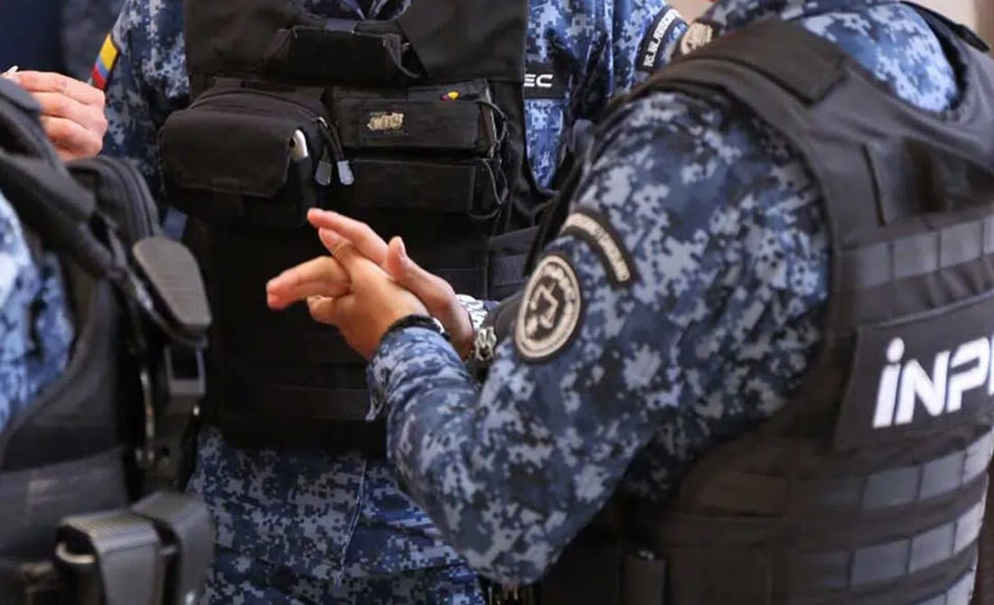 Seguridad externa para cuidar a los funcionarios y guardianes del INPEC