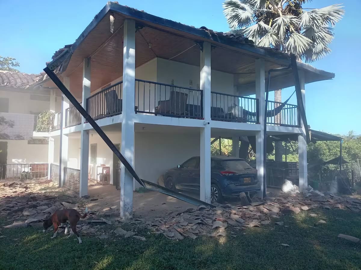 Familia santandereana resultó afectada por el terremoto en Quindío