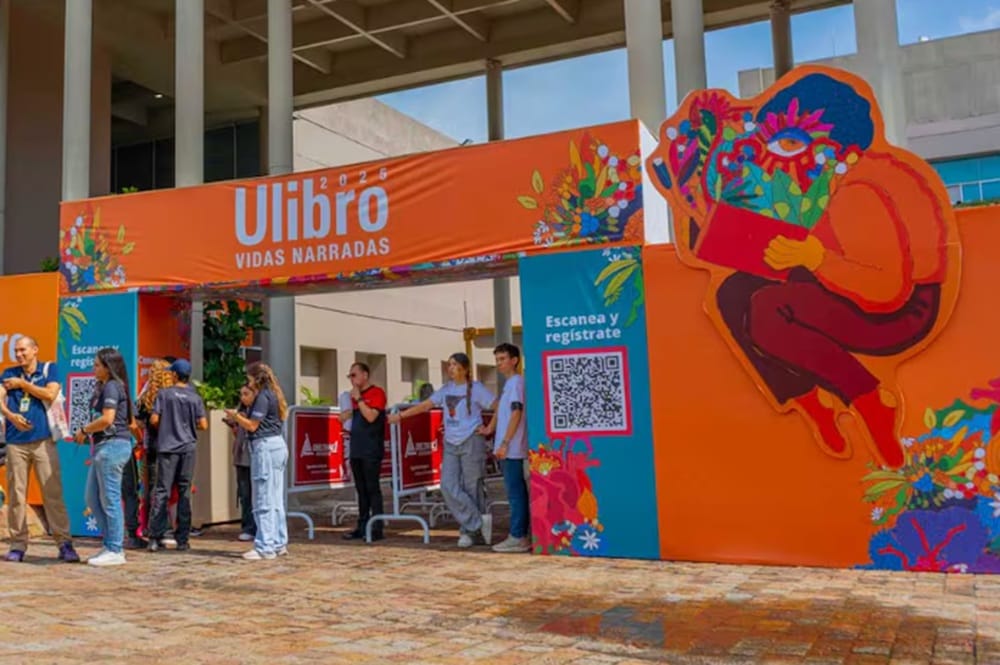 Diez días a puro libro y algo más en la Feria Ulibro en Bucaramanga