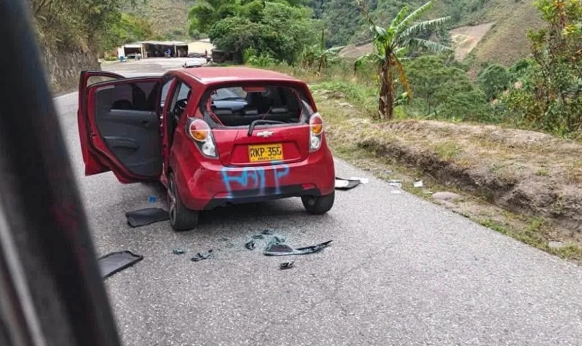 Secuestrados tres policías en carretera del Catatumbo